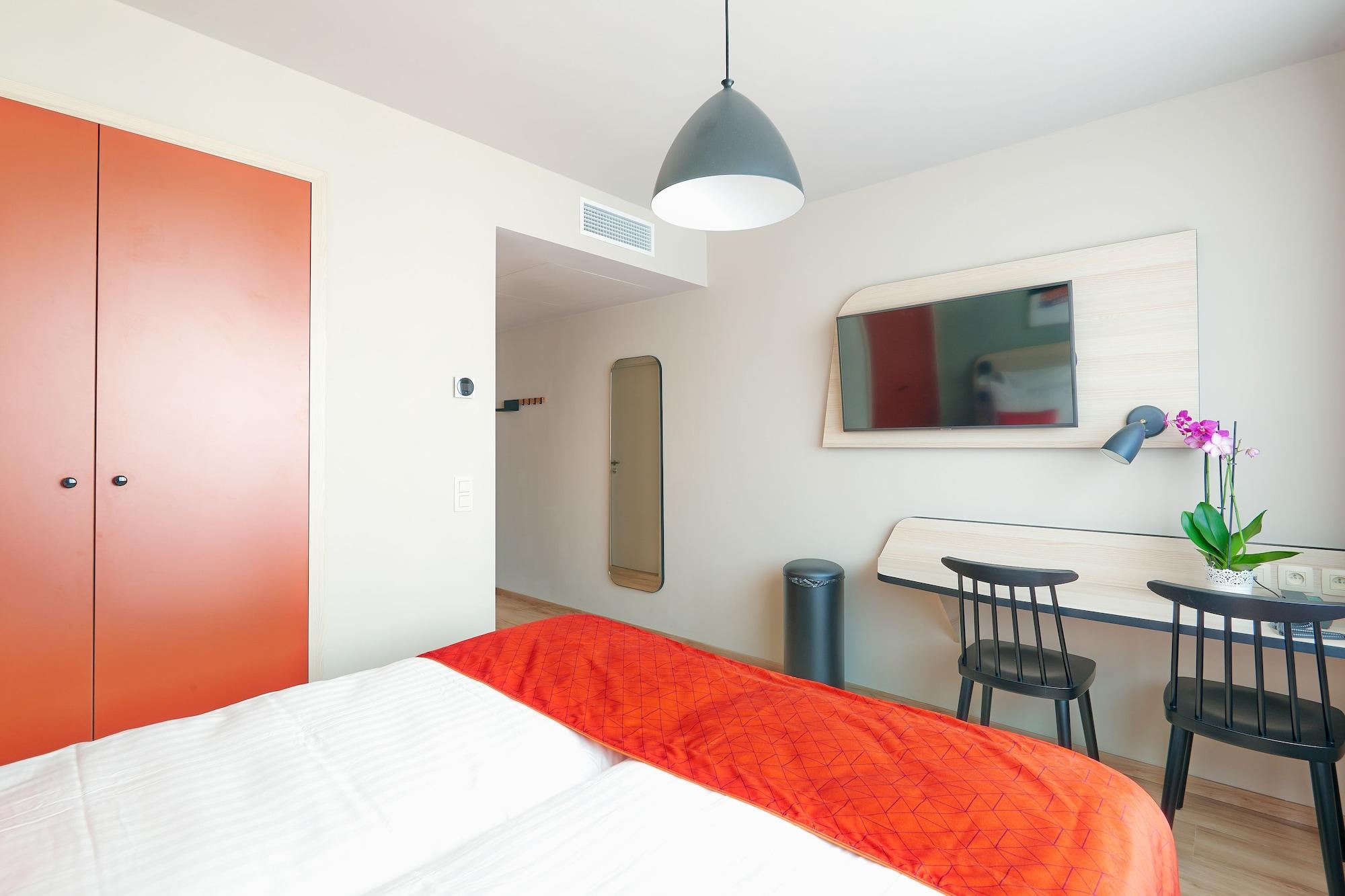 อพาร์ตซิตี้ กงฟอร์ต บรูเซล มิดี Aparthotel Saint-Gilles ภายนอก รูปภาพ